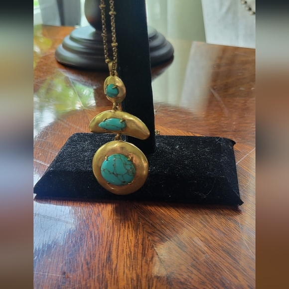 Lucky Brand Blue and Gold Necklace with Organic Pendant - Picture 6 of 6